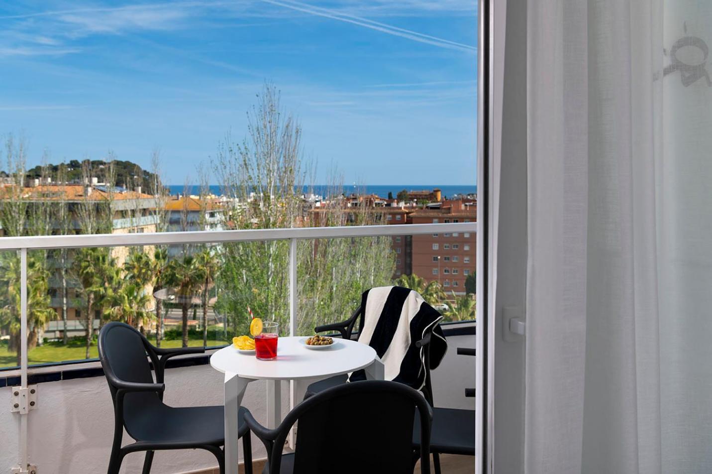 Hotel Costa Encantada 4*